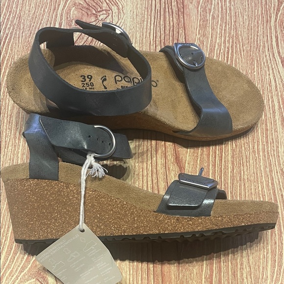 New Papillio Birkenstock Women's Soley Metallic Gray Sandal - Picture 5 of 9